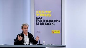 GRAF6056. MADRID, 22/10/2020.- El director del Centro de Coordinación de Alertas y Emergencias Sanitarias del Ministerio de Sanidad, Fernando Simón, durante la rueda de prensa que ofrece este jueves en el Palacio de La Moncloa, en Madrid. EFE/Emilio Naranjo