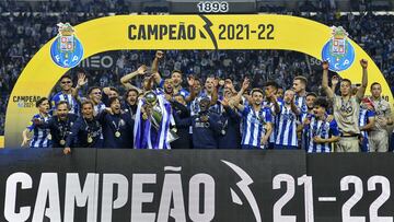 El Oporto cierra su Liga con una victoria ante el Estoril y récord