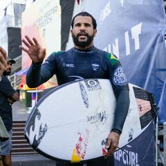 Polémica en la World Surf League: Italo Ferreira monta en cólera