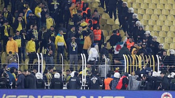 Turquía veta espectadores en los partidos para el resto del año