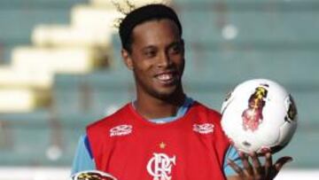 Ronaldinho, más problemas.