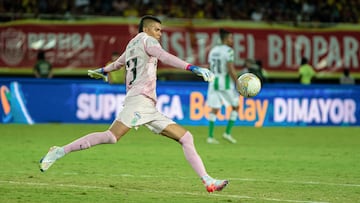 Kevin Mier en un partido de Atlético Nacional.