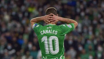 Canales se lamenta.