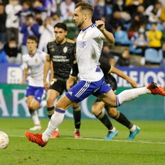 Cinco triunfos y un empate frente a la Ponferradina en La Romareda