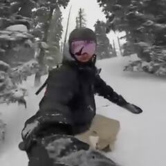 Así disfruta David Beckham del snowboard fuera pistas en Canadá