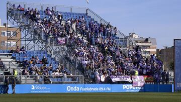 06/02/22 PARTIDO SEGUNDA DIVISION
FUENLABRADA - REAL VALLADOLID
GRADAS PANORAMICA ESTADIO FERNANDO TORRES SEGUIDORES DEL REAL VALLADOLID