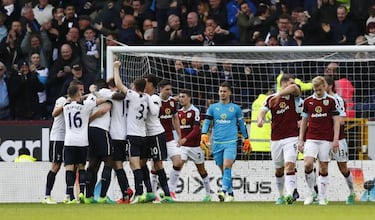 Palace give title race new edge as United stumble again