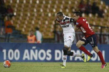 Hechalar y Cortés hicieron los goles para el equipo colombiano en el Atanasio Girardot.