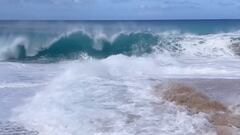 Así funciona una ola “atrapaturistas”