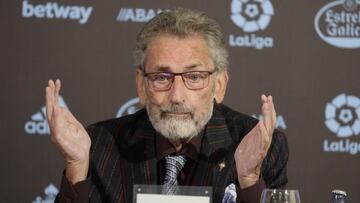 Carlos Mouriño durante su comparecencia de prensa en A Sede.