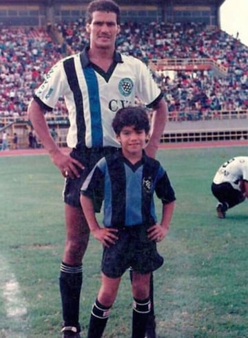 La etapa final de su carrera como jugador porfesional la llevó a cabo en el fútbol venezolano.