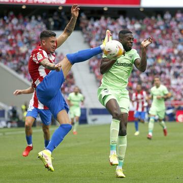 Giménez e Iñaki Williams. 