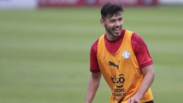 Oscar Romero, a horas de ser de Boca