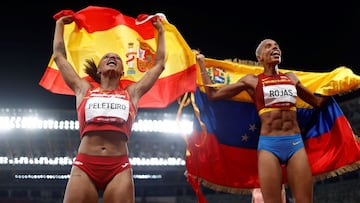 Peleteiro toca el cielo: bronce y brutal récord de España
