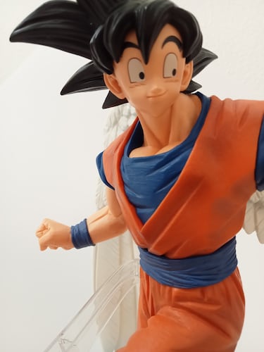 Goku ángel con Kaito de Dragon Ball por Banpresto