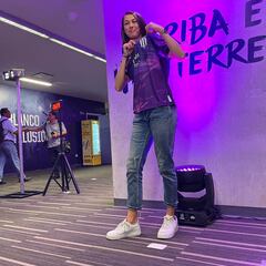 No quiero ver tanto amarillo: Christina Burkenroad