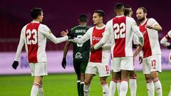 Ajax cierra el 2021 con goleada y sin Edson Álvarez