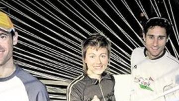 <b>¡A MARCHAR! </b>Tres atletas de élite, ayer en el Museo de la Ciencia CosmoCaixa, en Alcobendas.