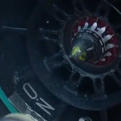 Mercedes sigue sin poder sacar la tuerca del coche de Bottas