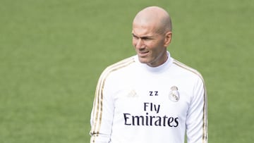 Zidane responds to reported interest in Lyon's Aouar