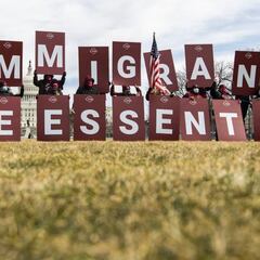 ¿Por qué los inmigrantes indocumentados pagan miles de dólares en impuestos y no obtienen nada a cambio?