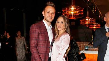 La mujer de Rakitic estalla en redes tras la suplencia de su marido ante el Inter