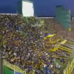 Pánico en el Banfield-Boca: increíble avalancha tras un gol