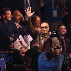 Oleksandr Usyk loves UK fans because they “understand boxing”