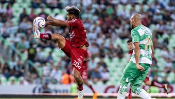   Eduardo Aguirre of Atlas during the game Santos vs Atlas, corresponding to Round 03 of the Torneo Apertura 2023 of the Liga BBVA MX, at TSM Corona Stadium, on July 13, 2023.

<br><br>

Eduardo Aguirre de Atlas durante el partido Santos vs Atlas, correspondiente a la Jornada 03 del Torneo Apertura 2023 de la Liga BBVA MX, en el Estadio TSM Corona, el 13 de Julio de 2023.