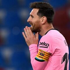 Messi, renovación pausada