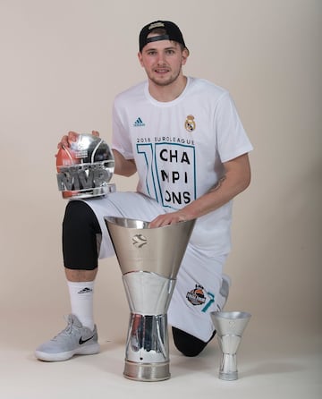 En 2018 ganó un doble histórico con el Real Madrid: Euroliga y Liga ACB. 


