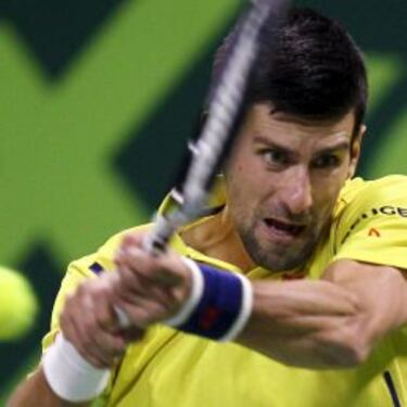 Djokovic desarbola a Nadal y se impone en la final de Doha