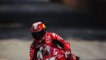 Pol Espargar¨® con su RC16 en el Festival de Goodwood