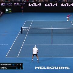 Sobran las palabras y faltan repeticiones: vean el 'winner' mortal de Nadal a 142 Km/h