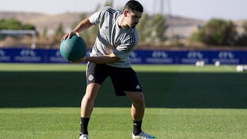 Miguel se queda fuera de la mini concentraci¨®n en Portugal