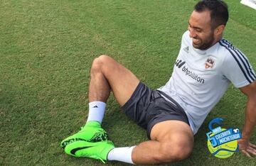 En las filas del Houston Dynamo tambi¨¦n est¨¢ el salvadore?o Arturo ?lvarez.