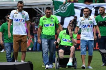 Emotivo homenaje a las víctimas del accidente aéreo de Chapecoense 