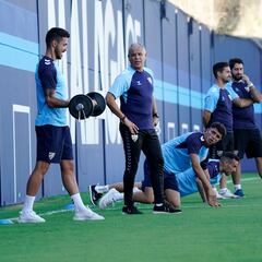 El nuevo Málaga ya pisa el césped