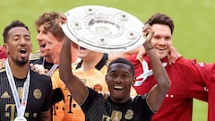 David Alaba posts emotional farewell to Bayern team mates