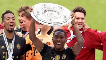 David Alaba posts emotional farewell to Bayern team mates