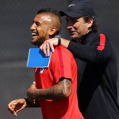 Pizzi: "Lo que ha hecho Arturo Vidal es sorprendente"