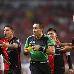Anibal Chalá y su jugada polémica que le pudo costar la roja