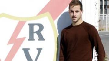 El Rayo present車 ayer a Pulido y hoy cierra la cesi車n de Joel