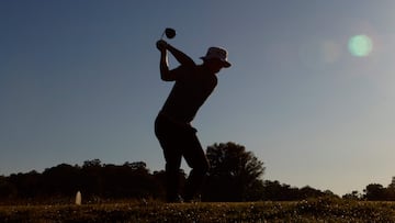 Demanda a un multimillonario por desfigurarle la cara con un swing a su profesor de golf