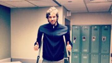 Pau Gasol antes de entrar a la resonancia magnética.