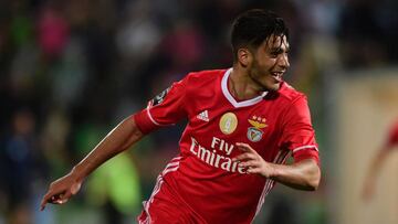 El atacante del Benfica ya contabiliza cinco títulos oficiales en sus tres temporadas en el viejo continente.