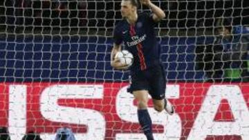 Ibrahimovic celebra el gol ante el City.