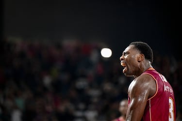 El Unicaja calla al Barris Nord