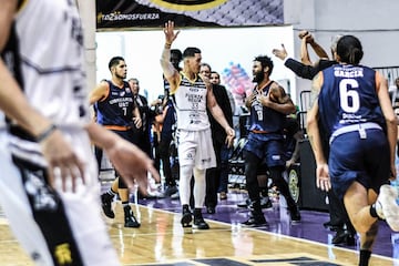 Fuerza Regia derrotó 114-64 a Correcaminos en LNBP