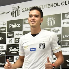 Aguilar: "Sampaoli pesó en la elección de fichar con Santos"